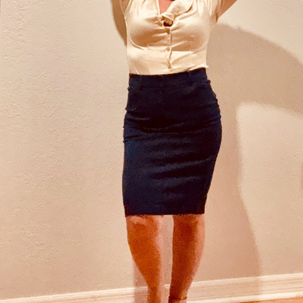 New York & Company Navy Blue Pencil Skirt Knee-length Work